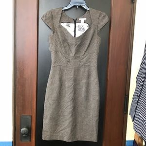 H&M tailored brown houndstooth dress